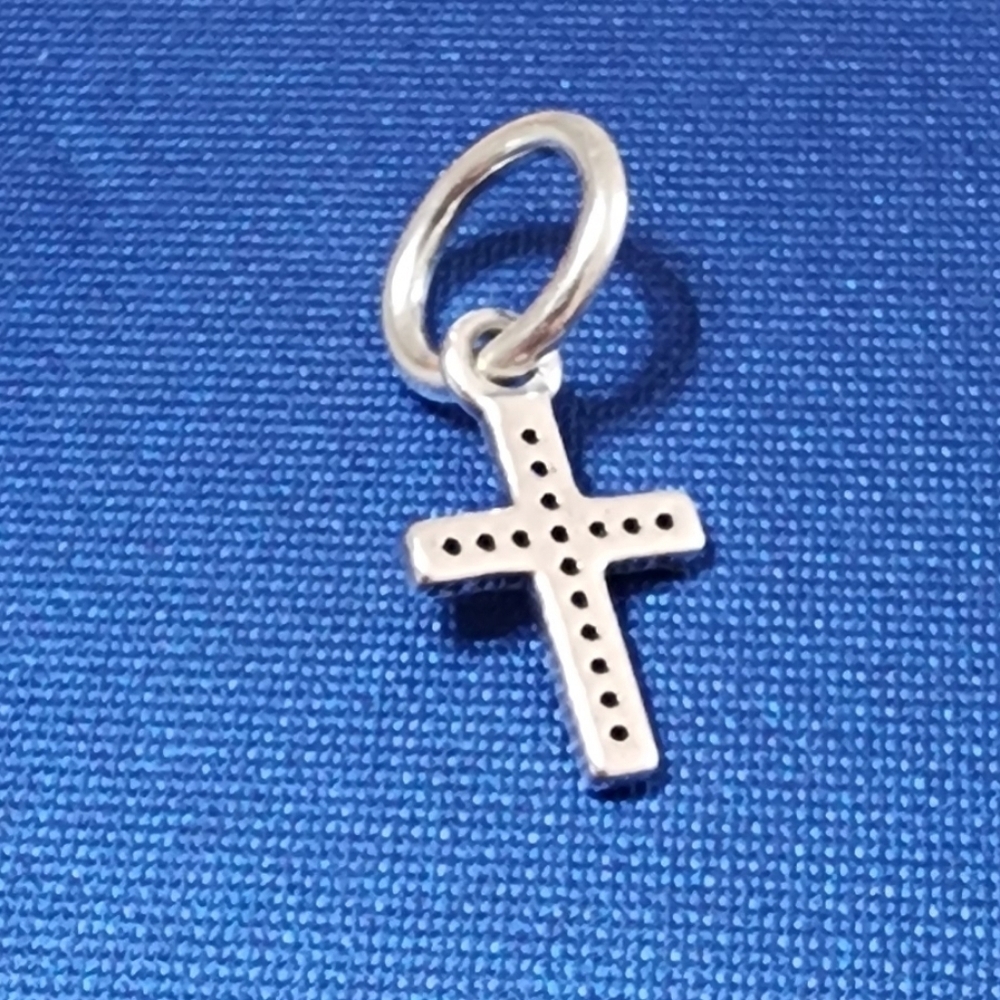 Pandora Sparkling Cross Dangle Charm - Picture 6 of 9